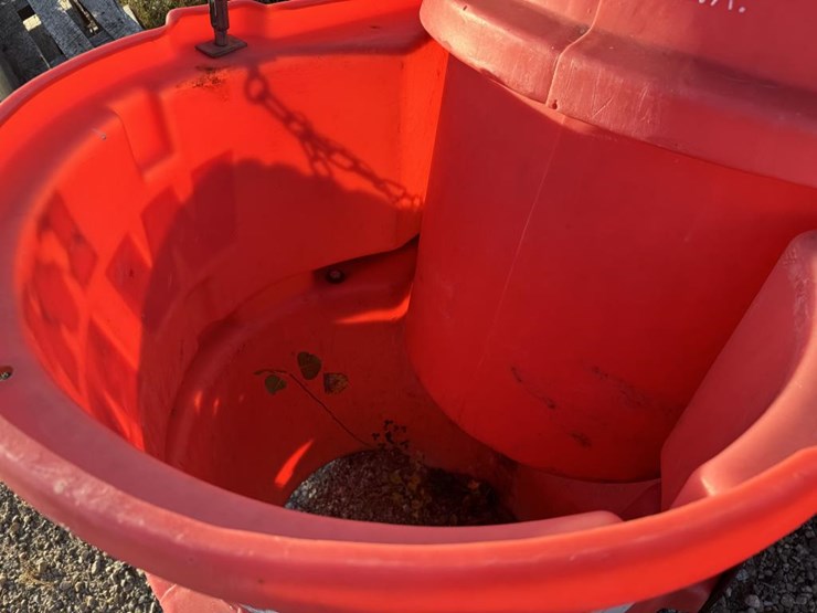 #4293-•-waco-trash-chutes-image-10