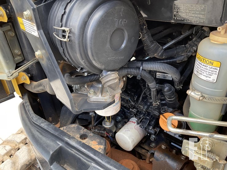 2020-yanmar-vio35-6a-image-21