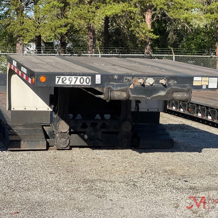 2011 TRAILKING TK70MG-523 RGN TRAILER