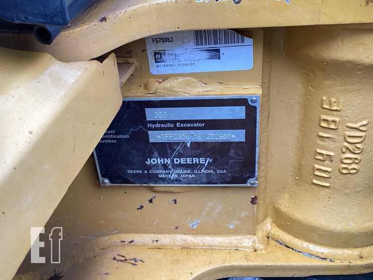 2015-deere-35g-image-19