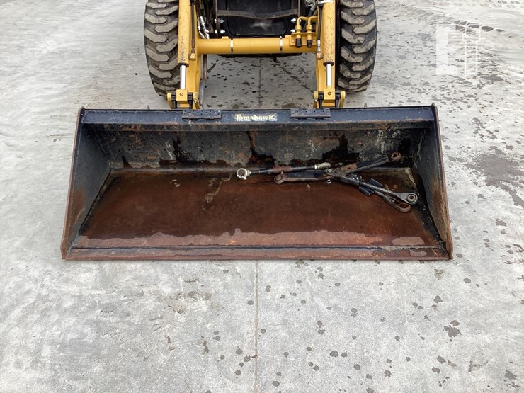 2011-deere-110-image-9