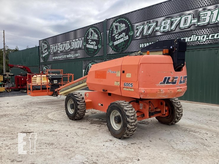 2007-jlg-600s-image-2