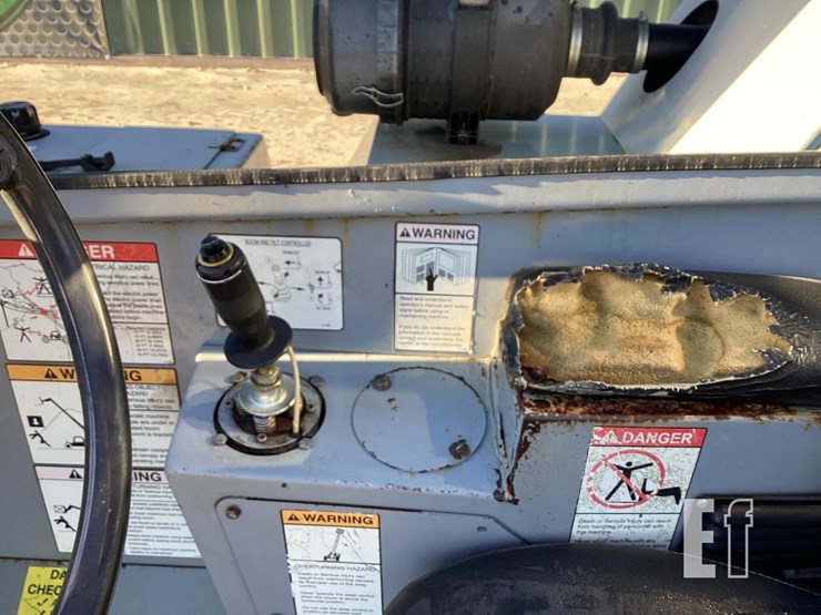 2006-genie-gth1056-image-13