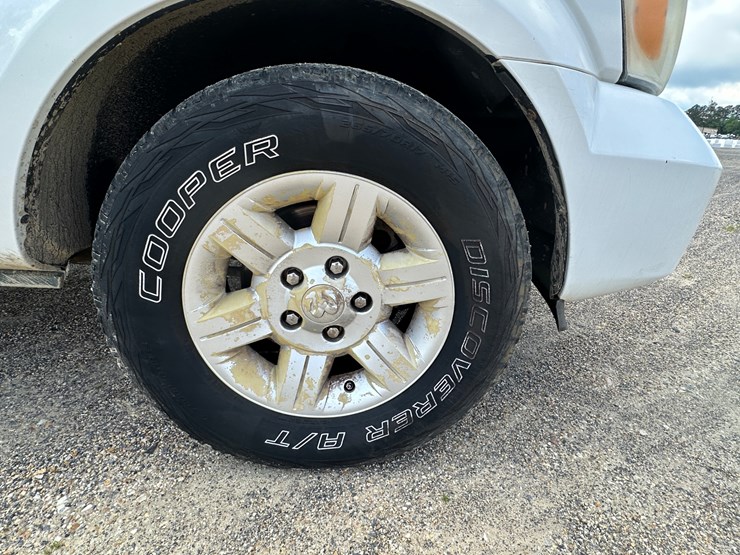 2009-dodge-durango-image-22