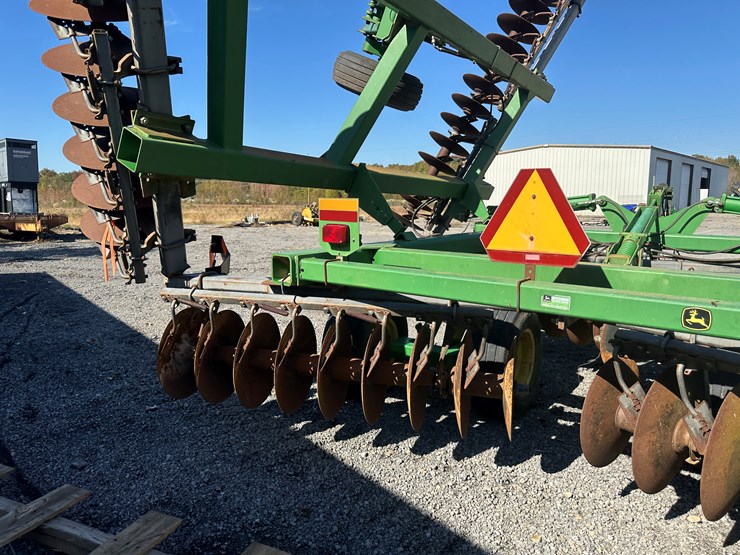 john-deere-637-image-18