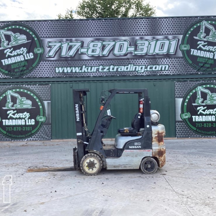 2010 NISSAN MCPL02A25LV