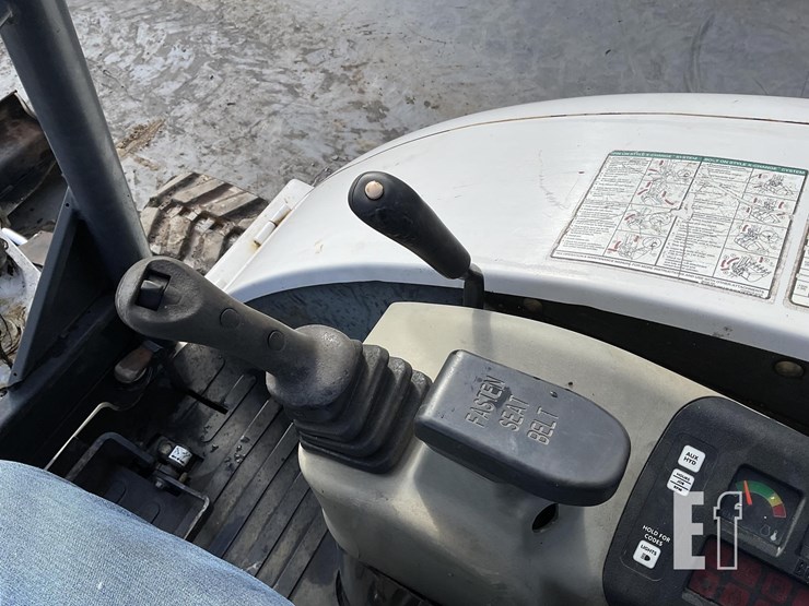 2008-bobcat-335-image-17