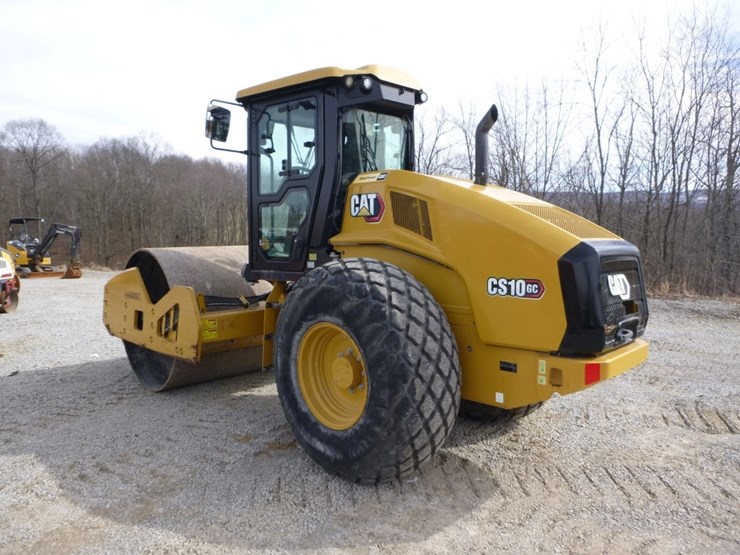 caterpillar-cs10gc-image-32