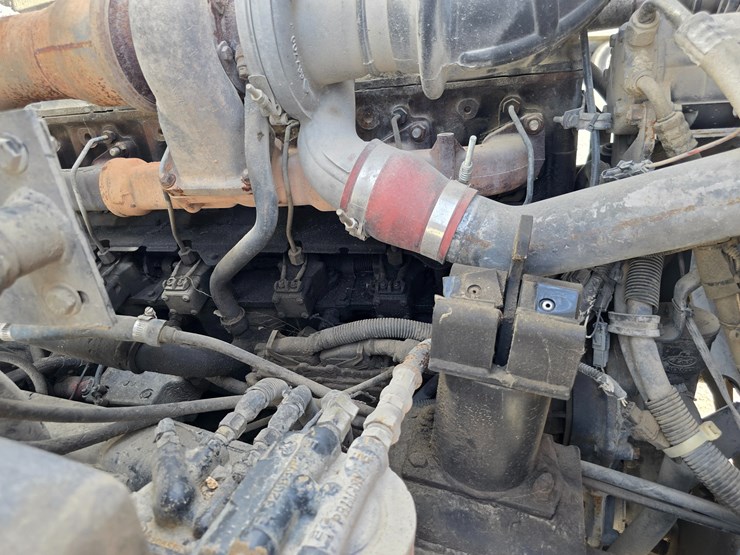 2001-mack-le613-image-66