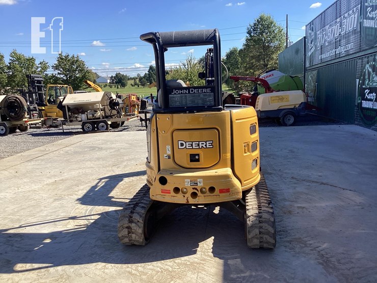 2020-deere-35g-image-3