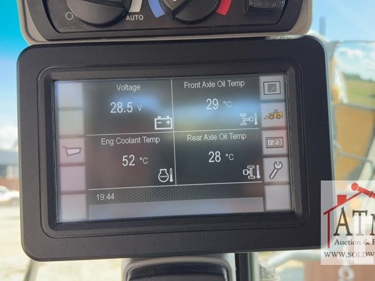 2019-caterpillar-962m-image-45