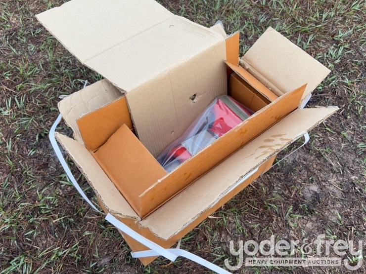 unused-8"-real-steal-multi-purpose-vise-image-4