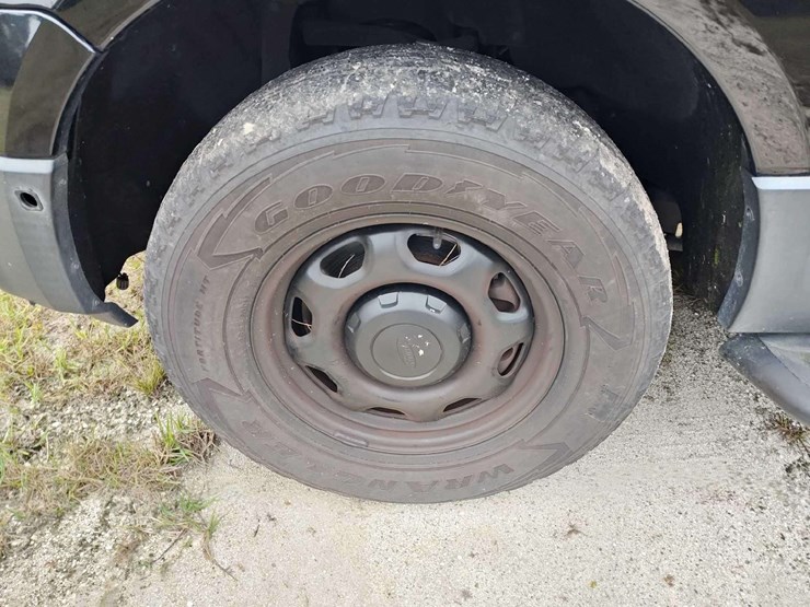 2016-ford-expedition-image-41