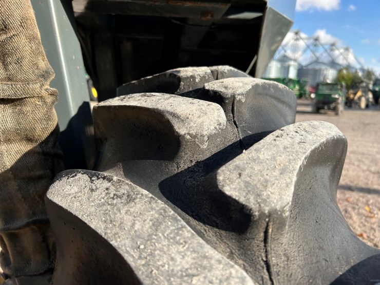 hagie-dts10-image-76