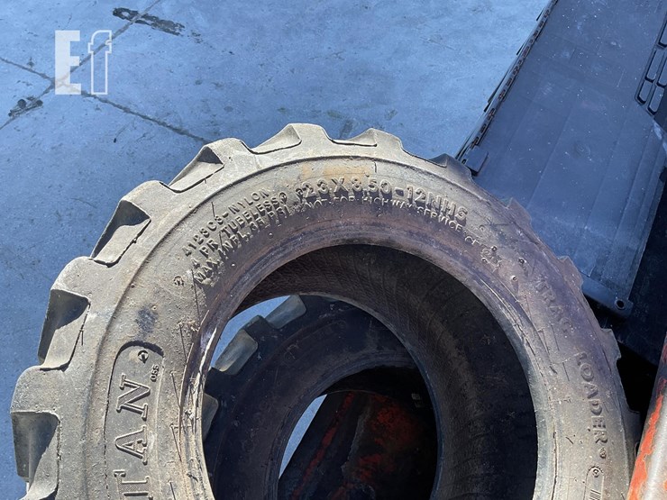 2010-kubota-b2620-image-10