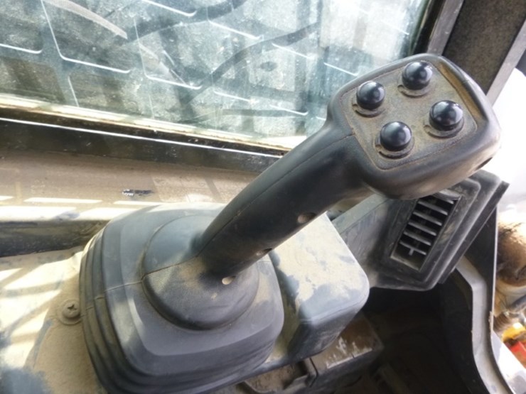 23-deere-325g-image-10