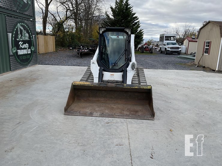 2021-bobcat-t740-image-7