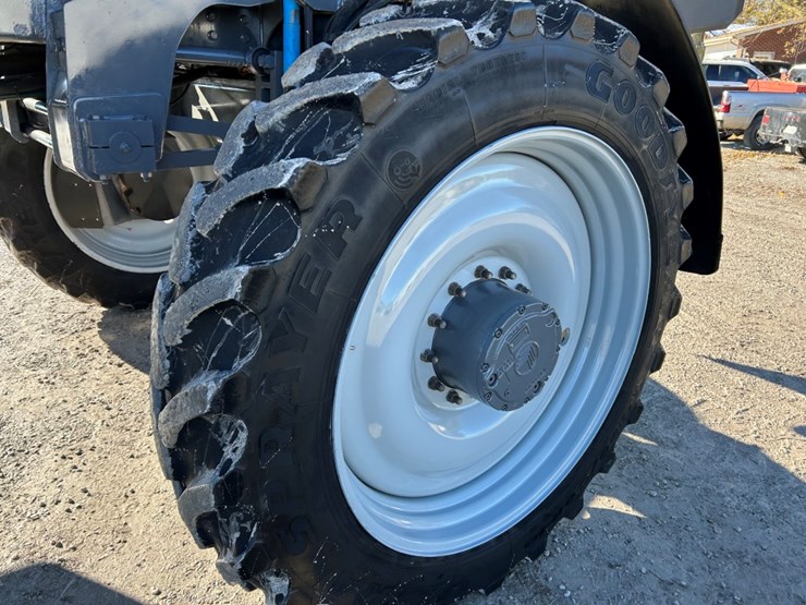 2016-ag-chem-rg1100b-image-66