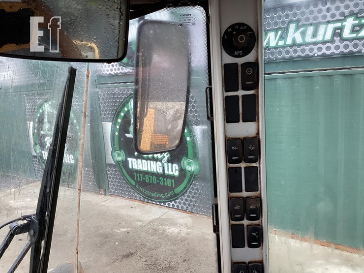 2012-volvo-l70f-image-21