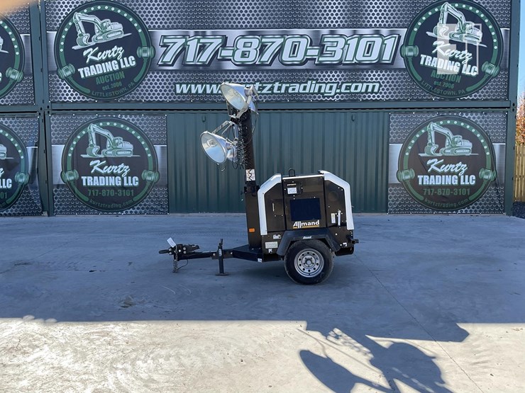 2019-allmand-bros-night-lite-v-series-image-1