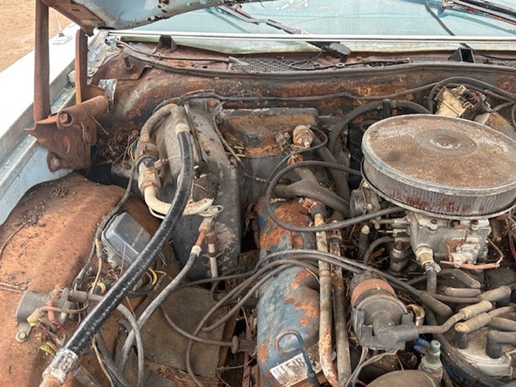 #22600-•-1978-ford-thunderbird-|-for-parts-&-repairs-only-image-35