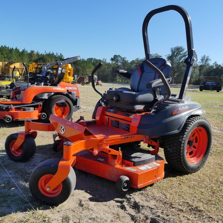Kubota Z412
