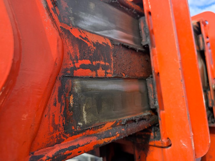 1994-jlg-8042-image-49