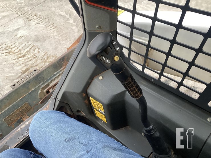 2021-bobcat-t62-image-16