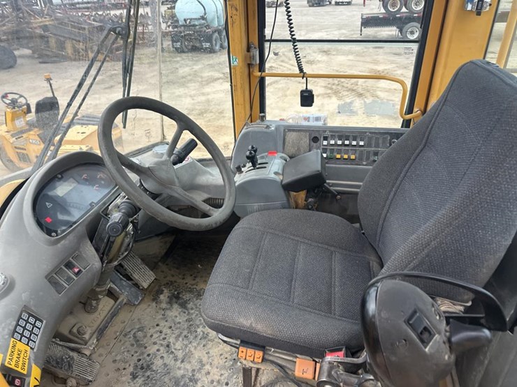 volvo-l220e-image-34