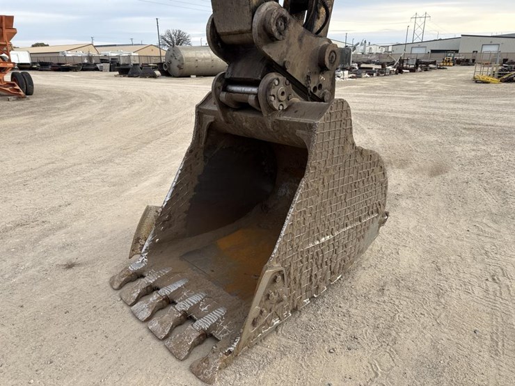 2004-caterpillar-325cl-image-11