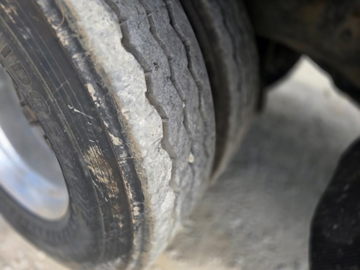 2008-mack-leu613-image-93