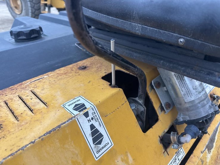 #1886-•-2016-beuthing-b305-roller-image-17