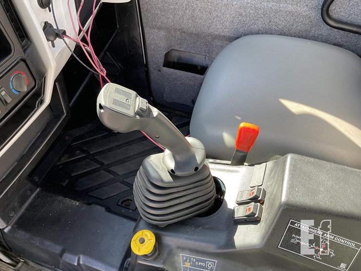 2016-bobcat-3650-image-15