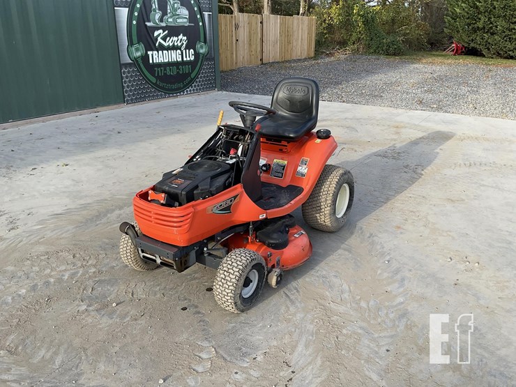 2014-kubota-t2080-image-8
