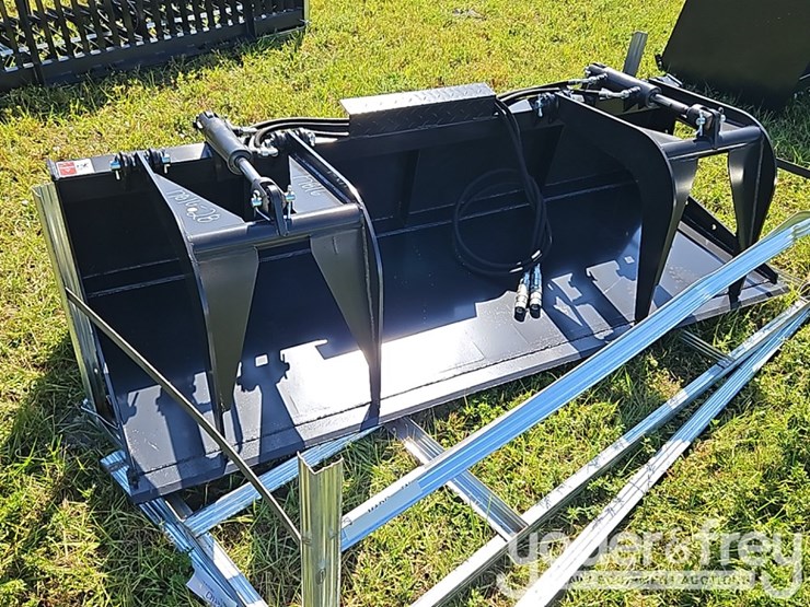 unused-jct-84"-grapple-bucket-to-suit-skidsteer-image-4