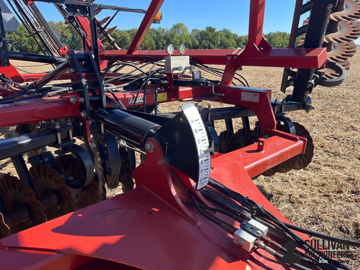 2015-case-ih-2015-image-14