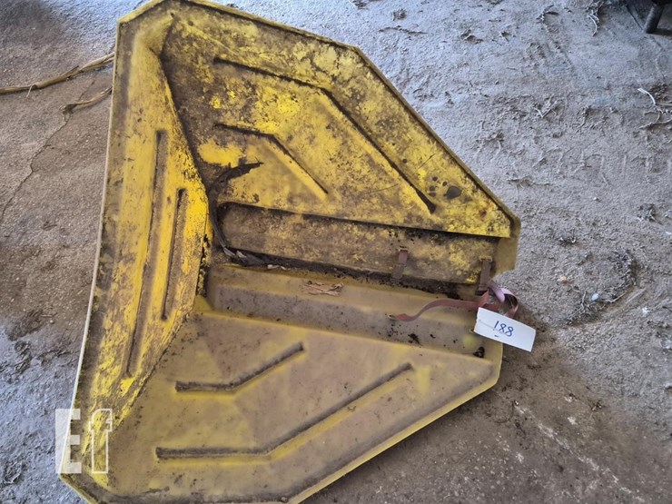 poly-auger-hopper-image-1