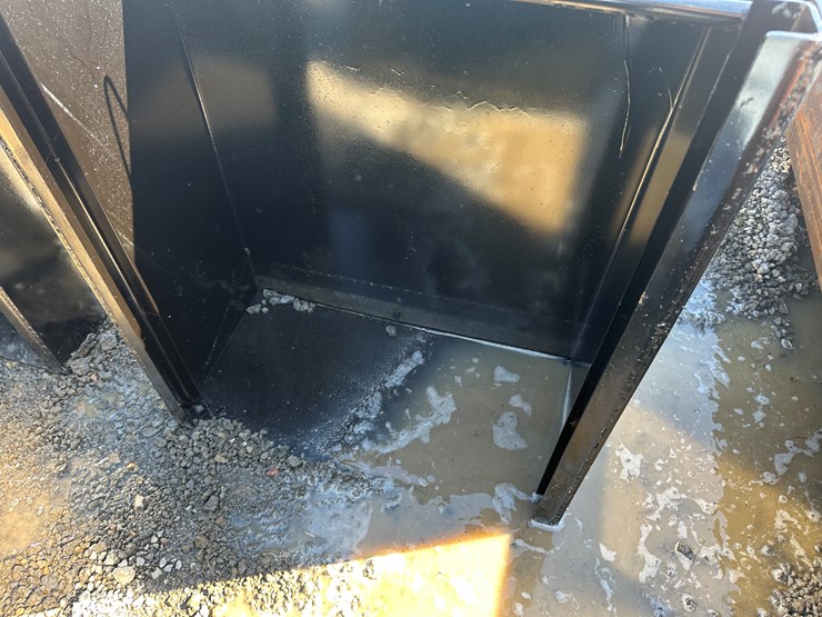 #32738-•-30.5"x3'-flashboard-pipe-riser-image-6