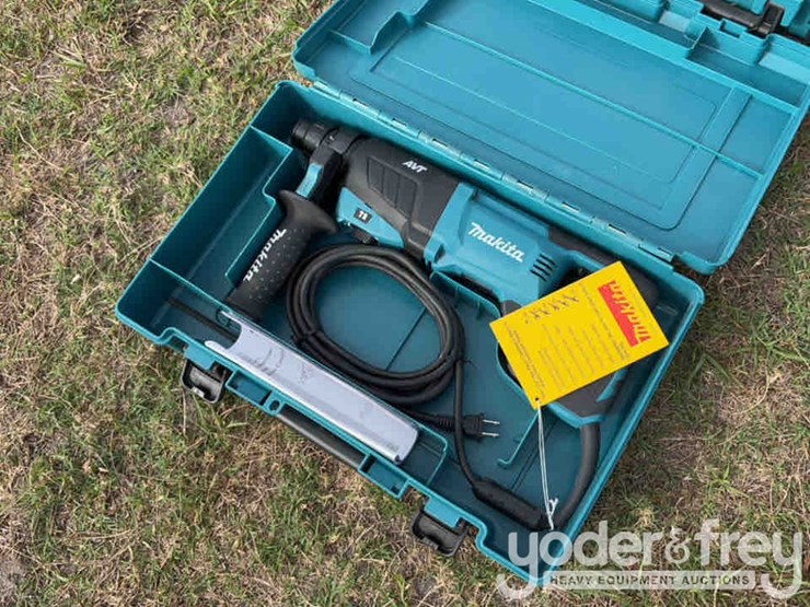 makita-1"-rotary-hammer-corded--hr2641--(1-yr-factory-warranty)--recon-image-3