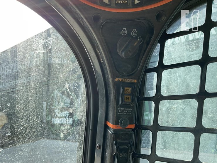 2014-bobcat-t650-image-16