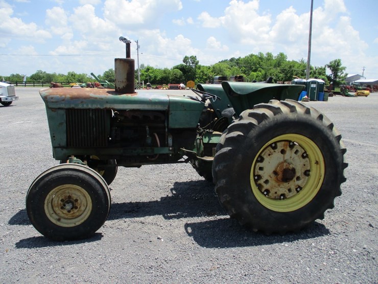 john-deere-2030-image-10