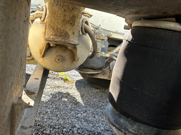 #32747-•-2000-mastec-40'-tri/a-rgn-lowboy-trailer-vin:-1tkj05133ym031587-image-13