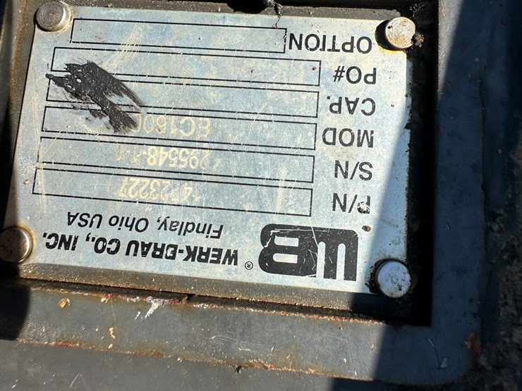 #32824-•-volvo-ec160e-crawler-excavator-w/hydraulic-thumb-image-46