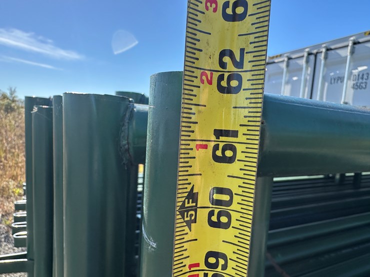 #32801-•-lot-of-(25)-corral-panels-image-14