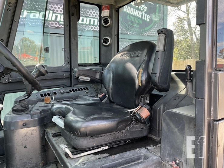 2020-hyundai-80d-9-image-11