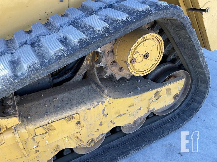 2019-caterpillar-259d-image-12