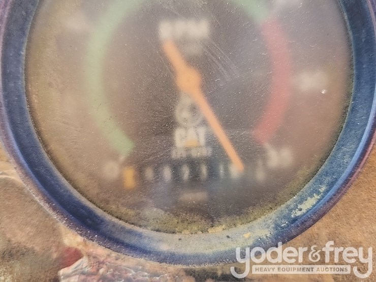 caterpillar-615c-image-37