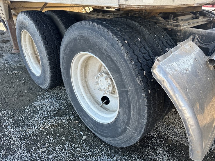 #32744-•-1989-international-f-2575-t/a-daycab-truck-tractor-vin:-1hszjg2r7kh666552-image-16