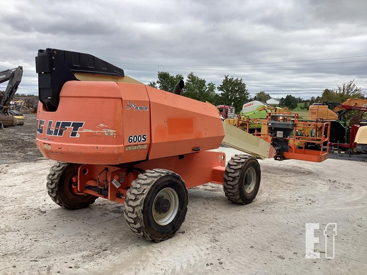 2007-jlg-600s-image-4