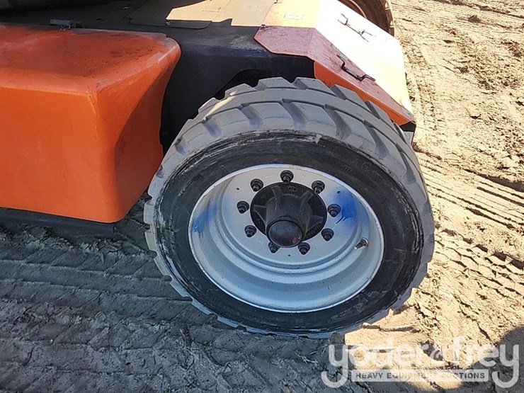 2008-jlg-e450aj-image-12